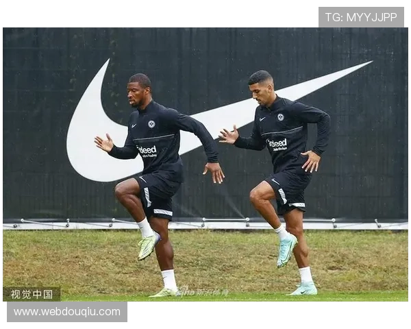 斗球体育在线直播让你不错过任何一场重要足球比赛精彩瞬间 斗球体育在线直播让你不错过任何一场重要足球比赛精彩瞬间